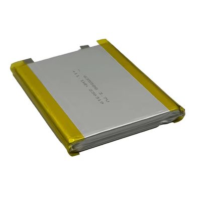Batería de polímero de iones de li 3.7V 3000mAh con conector de cable PCM NTC 635588 Batería de litio recargable